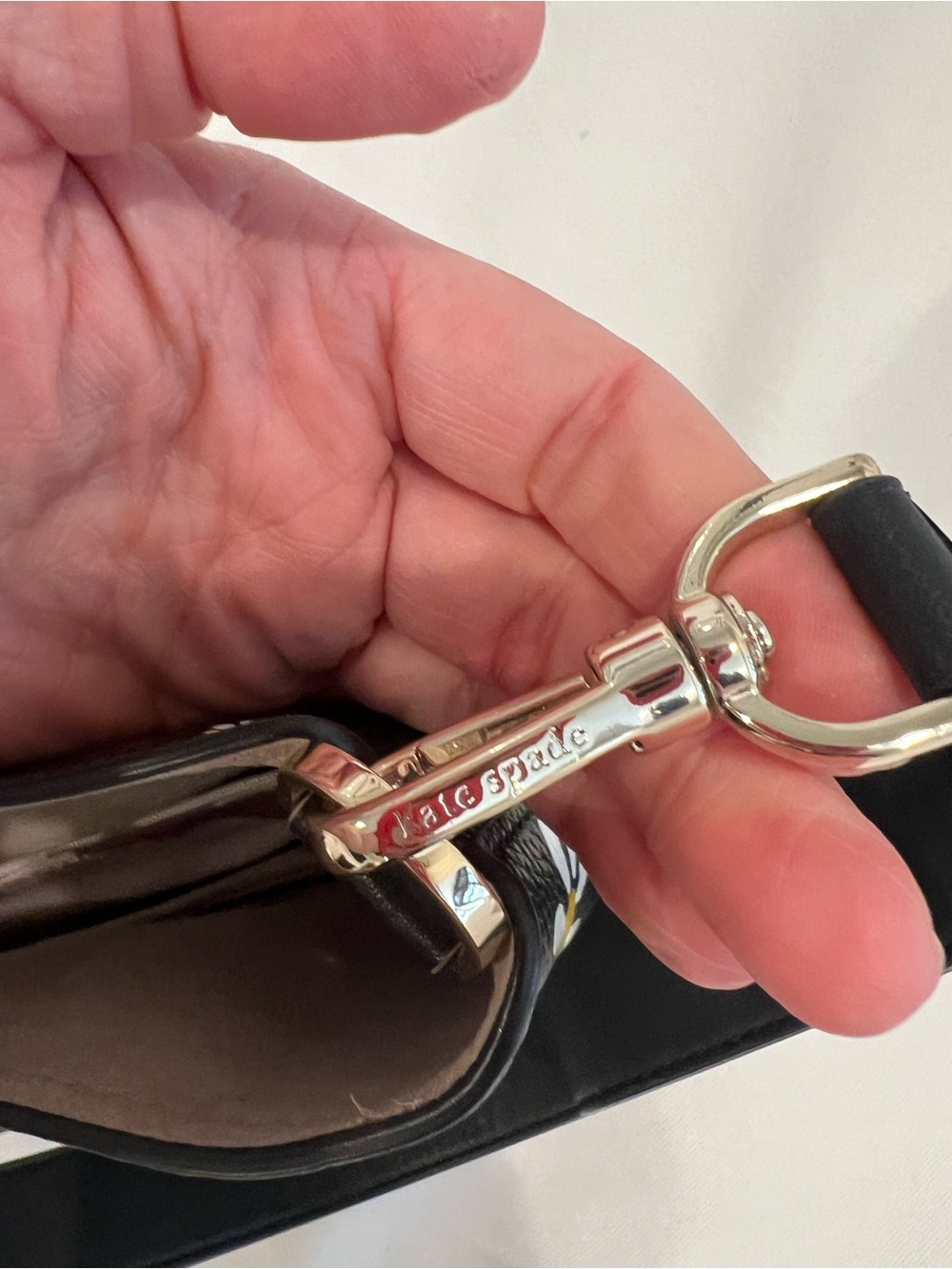 Kate Spade Daisy Purse - Picture 6 of 17